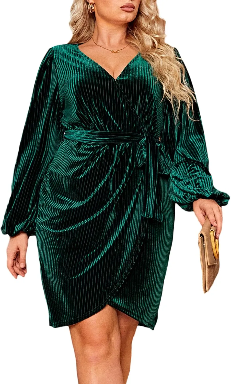 BerryGo Women's Plus Size Long Sleeve Wrap Semi Formal Velvet Mini Dress Sexy Cocktail Party Winter Club Dress
