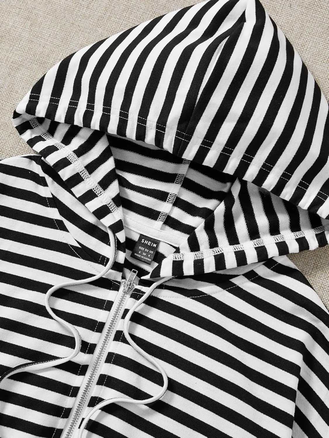 Floerns Women's Casual Long Sleeve Zip Up Cropped Hoodie Sweatshirts